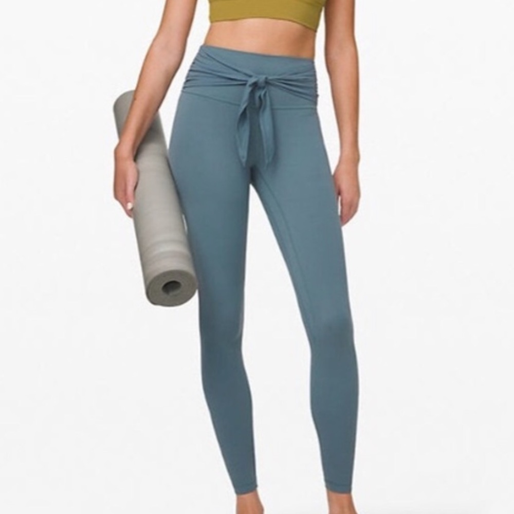 Lululemon NWOT align wrap pants